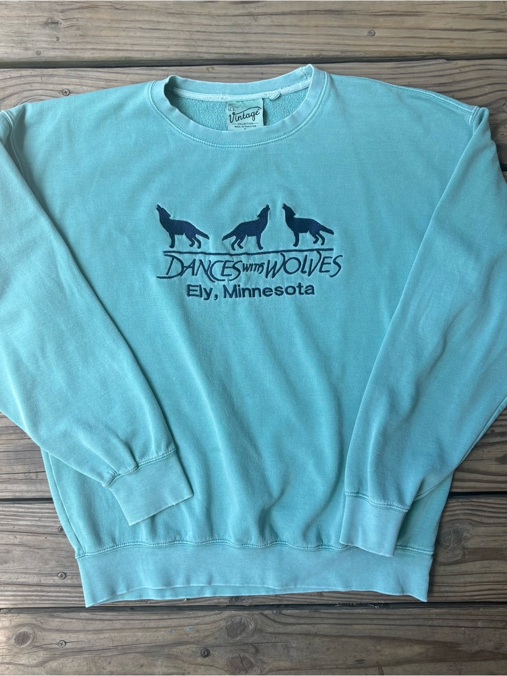 Dances with Wolves Ely,  Minnesota U.S. Vintage Sweatshirt